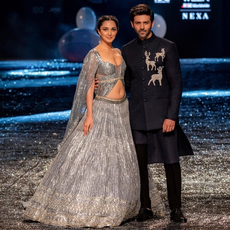 Kiara Advani at Lakme Fashion Week - 2 / 6 photos