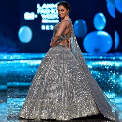 Kiara Advani at Lakme Fashion Week - 1 of 6