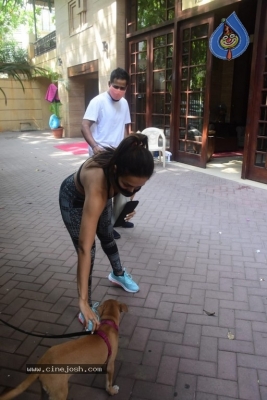 Malaika Arora Spotted at Yoga Class - 3 of 10