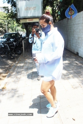Malaika Arrora Spotted At Clinic Juhu - 8 of 9