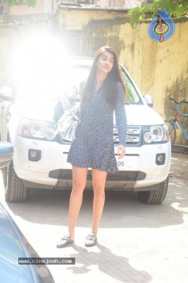 Pooja Hegde Spotted in Bandra - 6 of 11