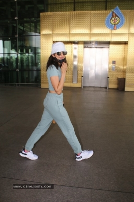 Rakul Preet Spotted At Airport - 2 of 21
