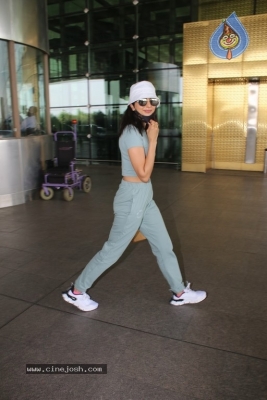 Rakul Preet Spotted At Airport - 11 of 21