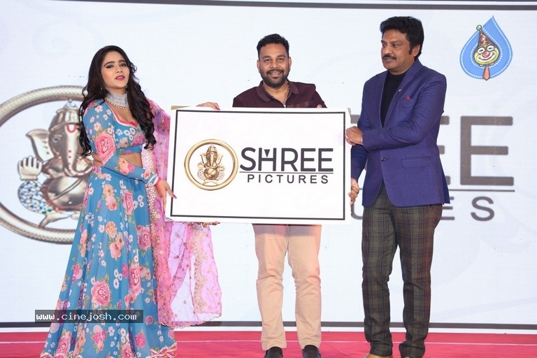 Boys Movie First Look Launch - 6 / 18 photos