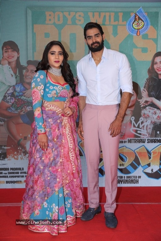 Boys Movie First Look Launch - 17 / 18 photos