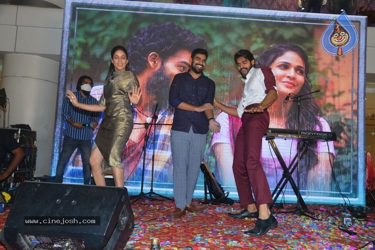 Chavu Kaburu Challaga Grand Release Event - 11 / 63 photos