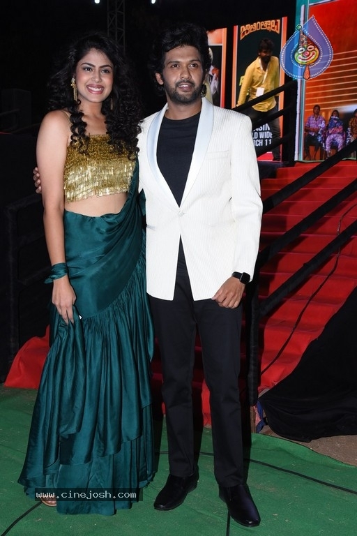 Jathi Ratnalu Pre Release Event 01 - 40 / 42 photos