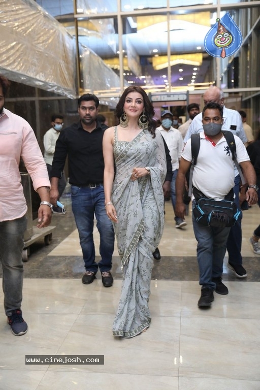 Mosagallu Movie Pre Release Event - 61 / 98 photos