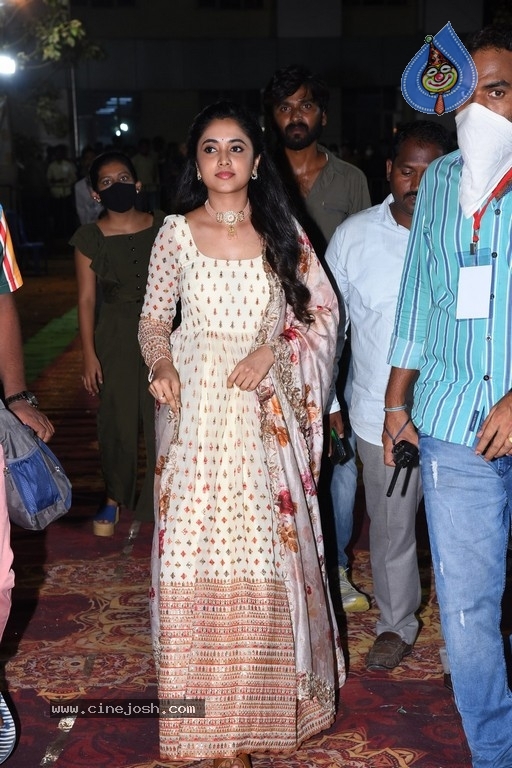 Sreekaram Pre Release Event 01 - 23 / 39 photos
