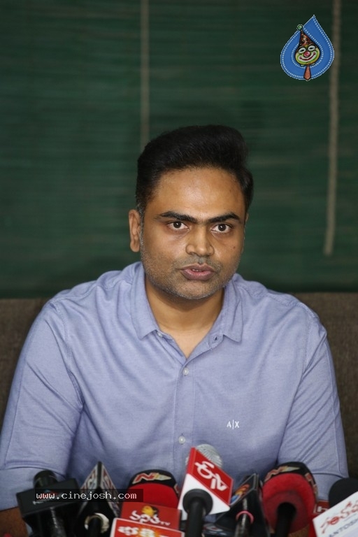 Dil Raju Press Meet about National Film Awards - 4 / 21 photos