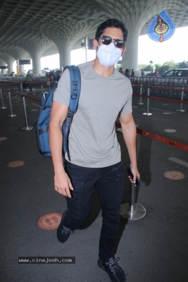 Naga Chaitanya Spotted at Airport - 4 of 12