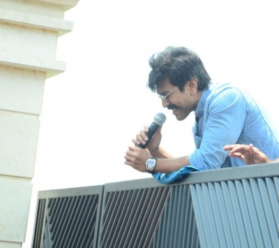 Ram Charan Interacting With Fans - 4 of 5