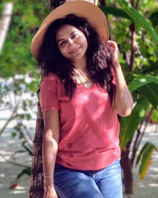 Singer Sunitha Vacation Pics - 7 of 10