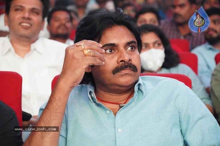 Pawan Kalyan Photos - 14 / 17 photos