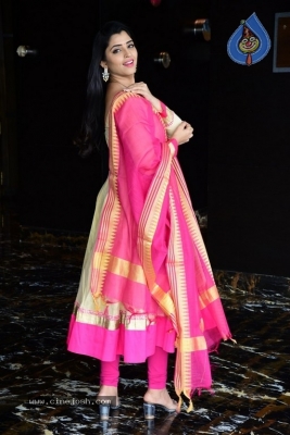 Anchor Shyamala Pics - 10 of 20