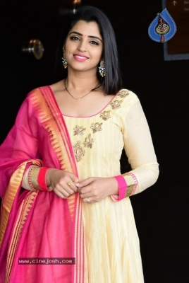 Anchor Shyamala Pics - 12 of 20