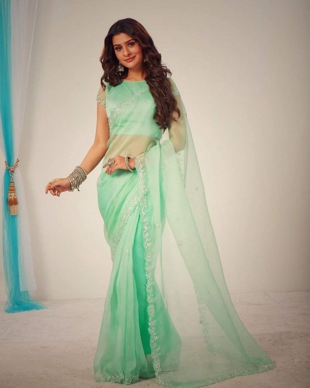 Payal Rajput Pics - 4 / 4 photos