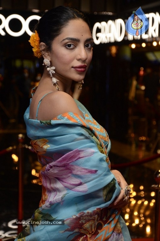 Sobhita Dhulipala Pics - 9 / 16 photos