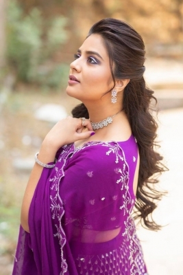 Sreemukhi Photos - 4 of 11