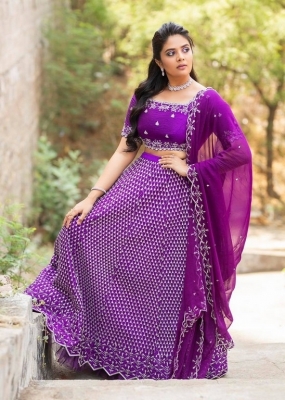 Sreemukhi Photos - 6 of 11