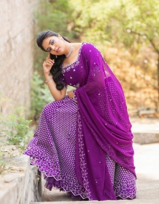 Sreemukhi Photos - 7 of 11