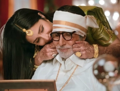 Amitabh and Katrina Ad Shoot Photos - 3 of 4