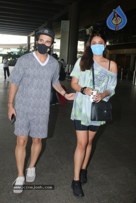 Anushka Ranjan Spotted At Airport - 12 of 12