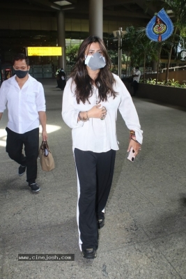 Ekta Kapoor Spotted At Airport - 3 of 13