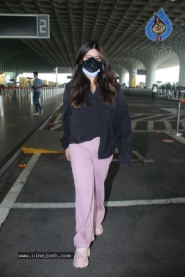 Ekta Kapoor Spotted At Airport - 6 of 12