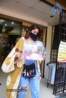 Ileana Spotted in Bandra - 2 of 40