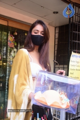 Ileana Spotted in Bandra - 6 of 40