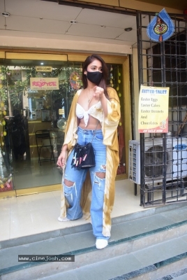 Ileana Spotted in Bandra - 17 of 40