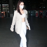 Kriti Sanon Spotted At Airport