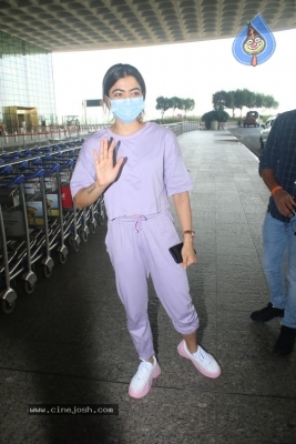 Rashmika Spotted at Airport - 5 of 18