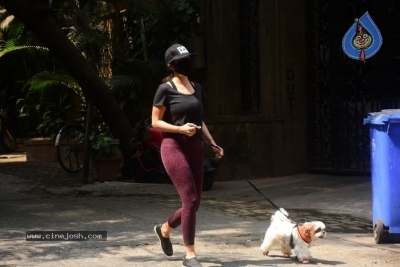 Sophie Choudhary Spotted In Bandra - 10 of 11