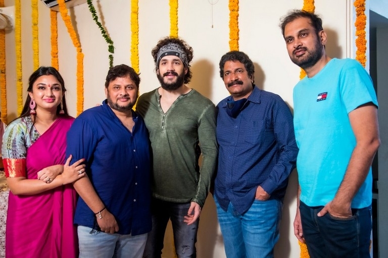 Akhil Agent Movie Opening - 4 / 6 photos