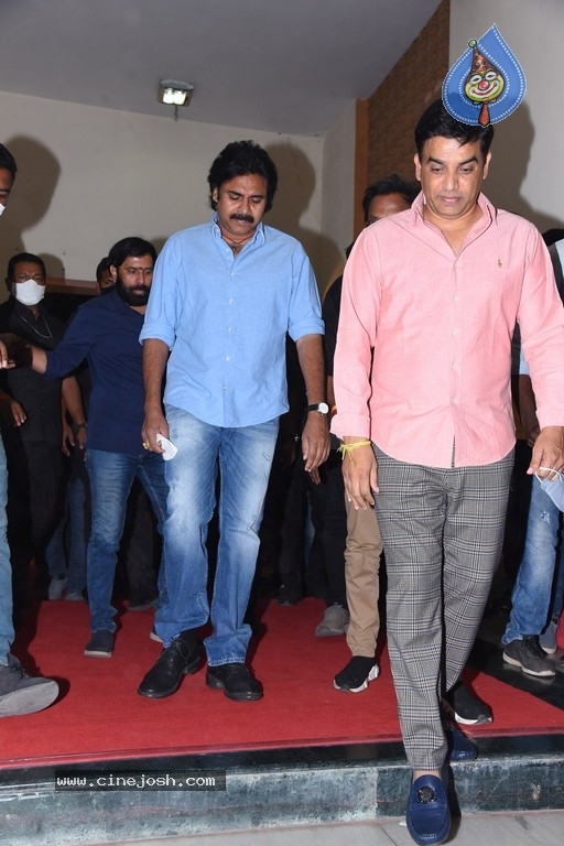 Vakeel Saab Pre Release Event 02 - 1 / 84 photos