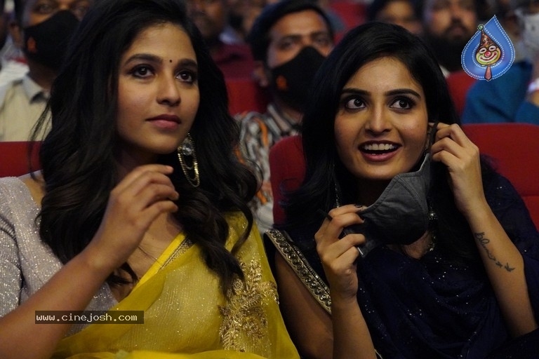 Vakeel Saab Pre Release Event 02 - 8 / 84 photos