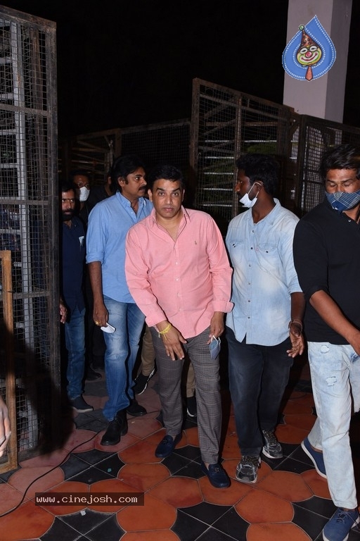 Vakeel Saab Pre Release Event 02 - 13 / 84 photos