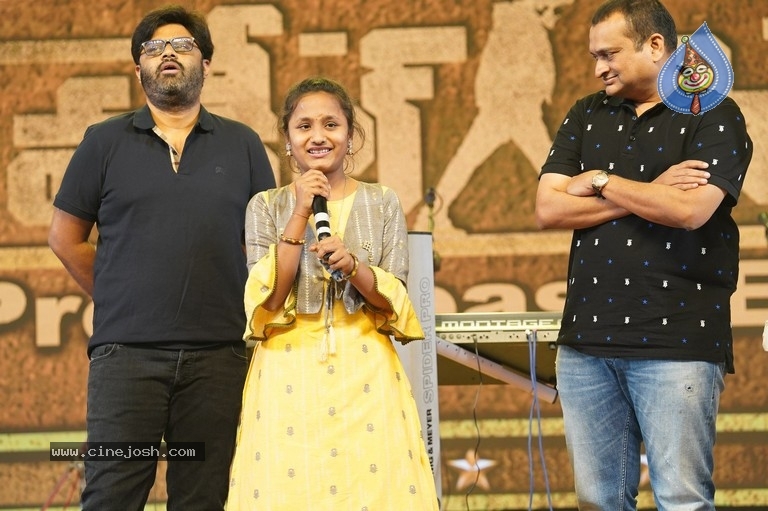 Vakeel Saab Pre Release Event 02 - 18 / 84 photos