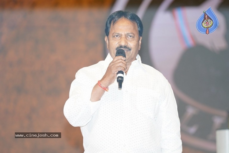 Vakeel Saab Pre Release Event 02 - 35 / 84 photos