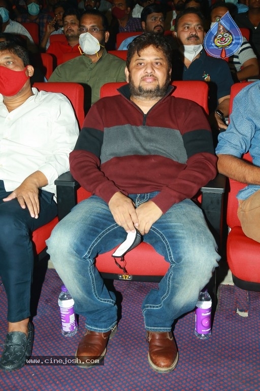 Vakeel Saab Pre Release Event 02 - 41 / 84 photos