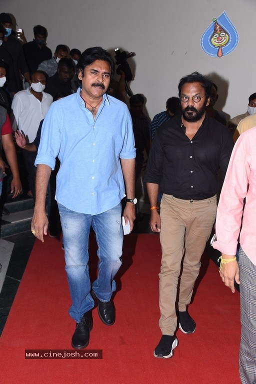 Vakeel Saab Pre Release Event 02 - 59 / 84 photos