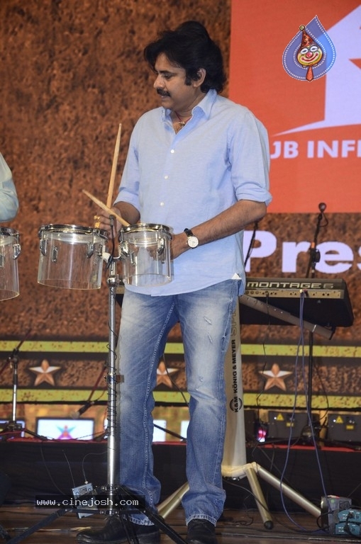 Vakeel Saab Pre Release Event - 1 / 93 photos
