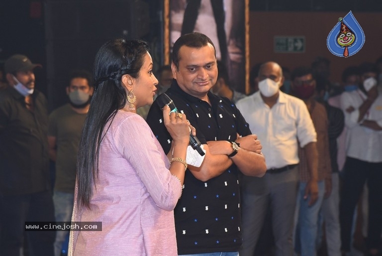 Vakeel Saab Pre Release Event - 42 / 93 photos