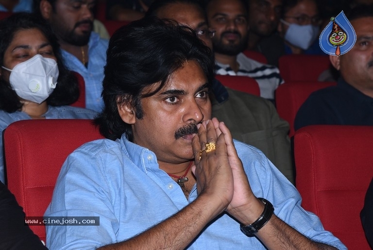 Vakeel Saab Pre Release Event - 58 / 93 photos