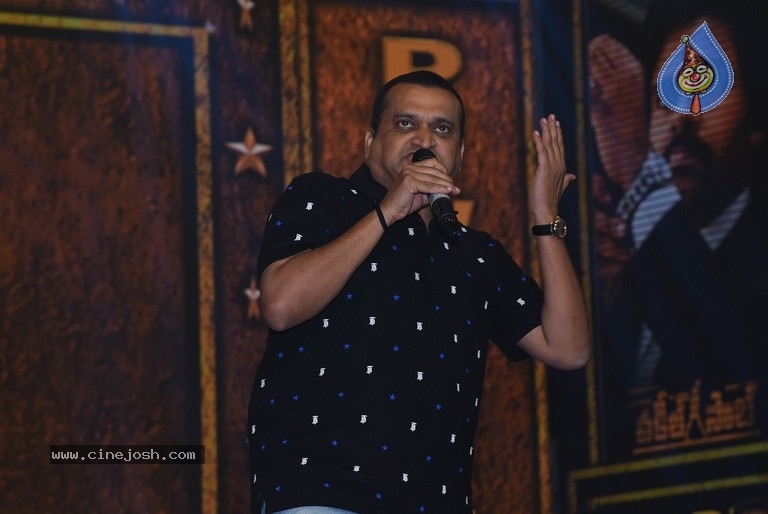 Vakeel Saab Pre Release Event - 60 / 93 photos
