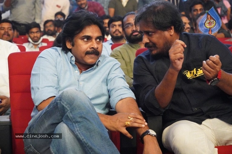 Vakeel Saab Pre Release Event - 65 / 93 photos