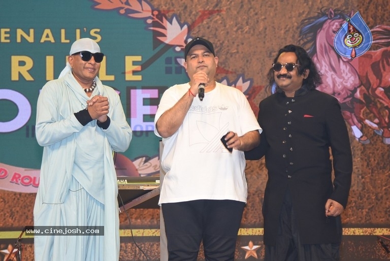 Vakeel Saab Pre Release Event - 73 / 93 photos