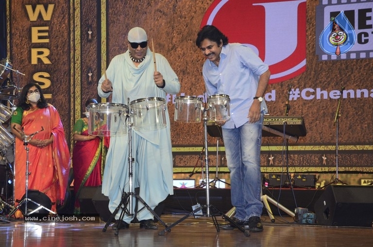 Vakeel Saab Pre Release Event - 76 / 93 photos